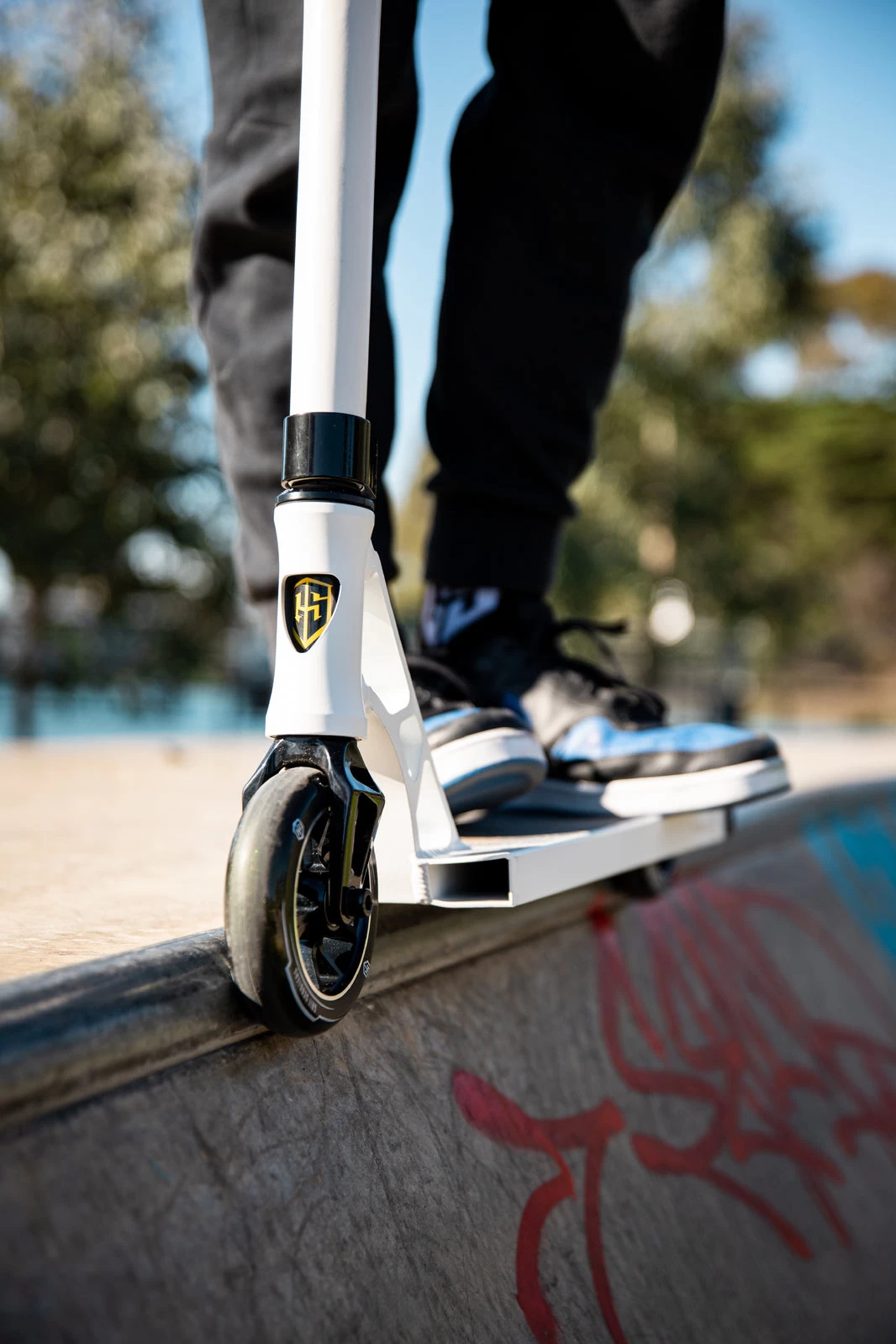 Grit INVADER Complete Scooter - Image 7