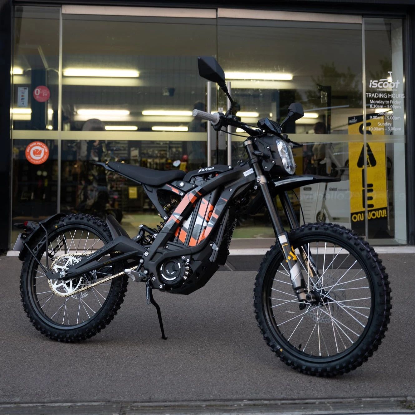 SurRon Light Bee L1E Electric Dirt Bike 2024 - Image 11