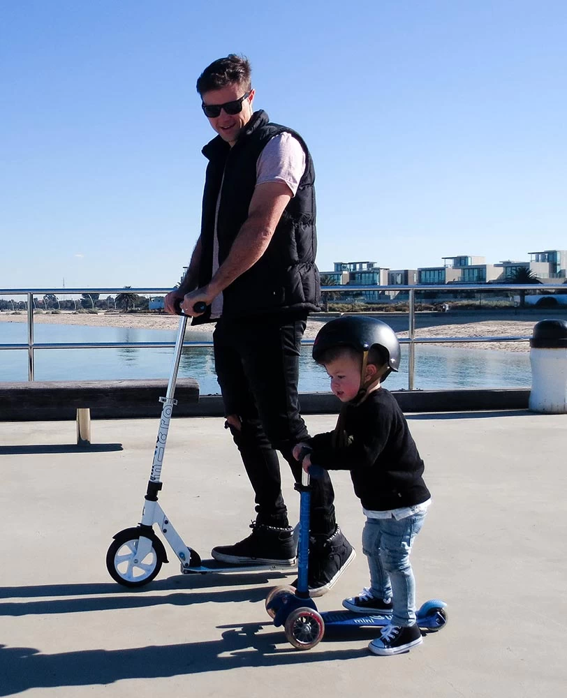 Micro Classic Adult Scooter - Image 15