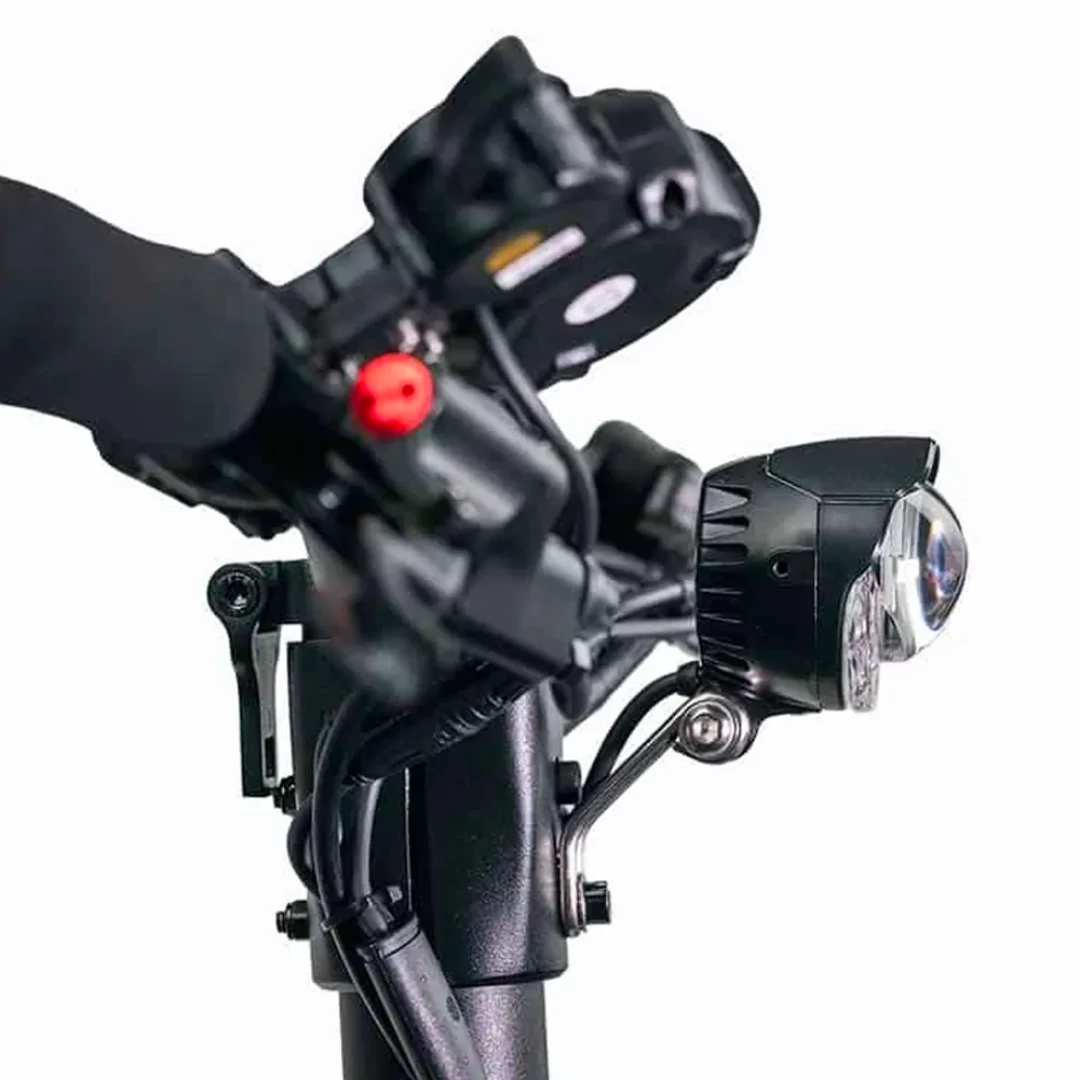 Kaabo Mantis 10 Plus V2Electric Scooter - Image 13