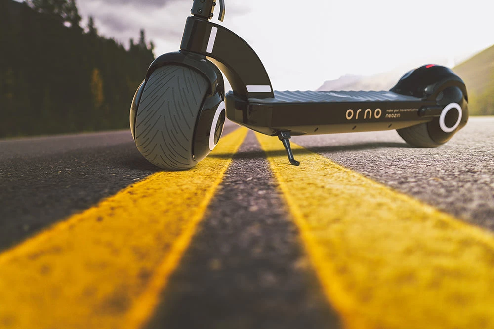 Neozin Orno Single Motor Electric Scooter | EX DEMO - Image 5